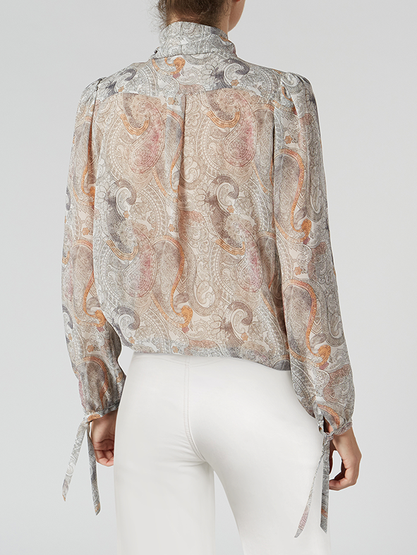 Blusa Paisley com Babados